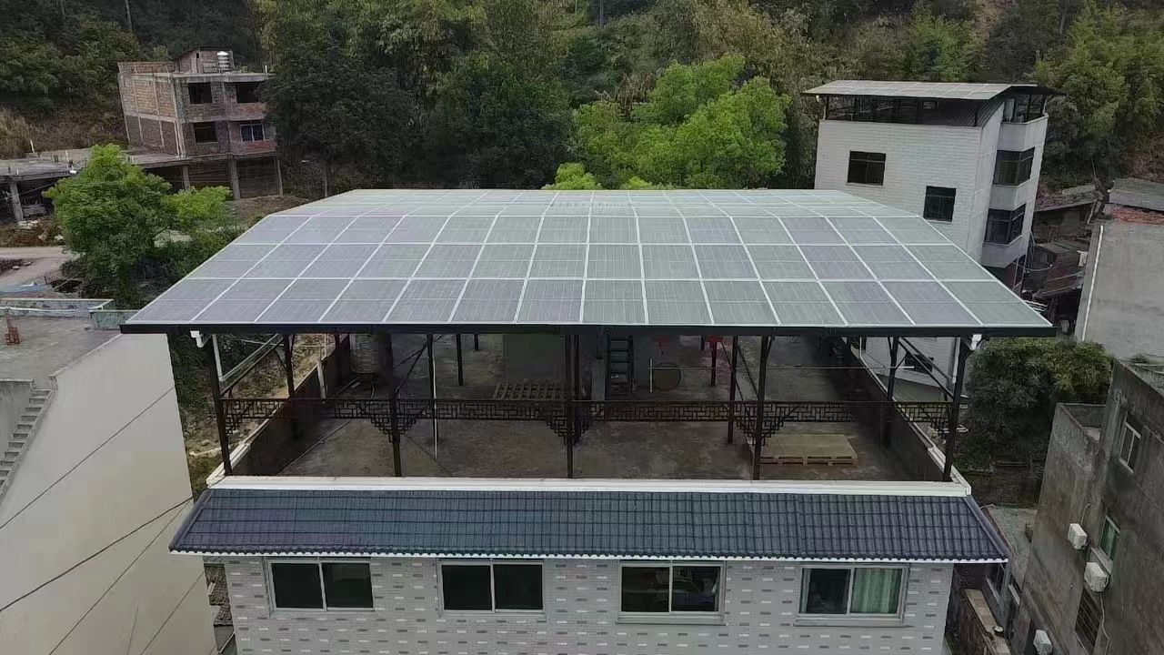 乌鲁木齐15kw+10kwh自建别墅家庭光伏储能系统